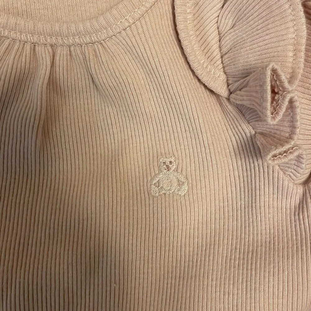 3 pieces Gap Onesies 100% cotton